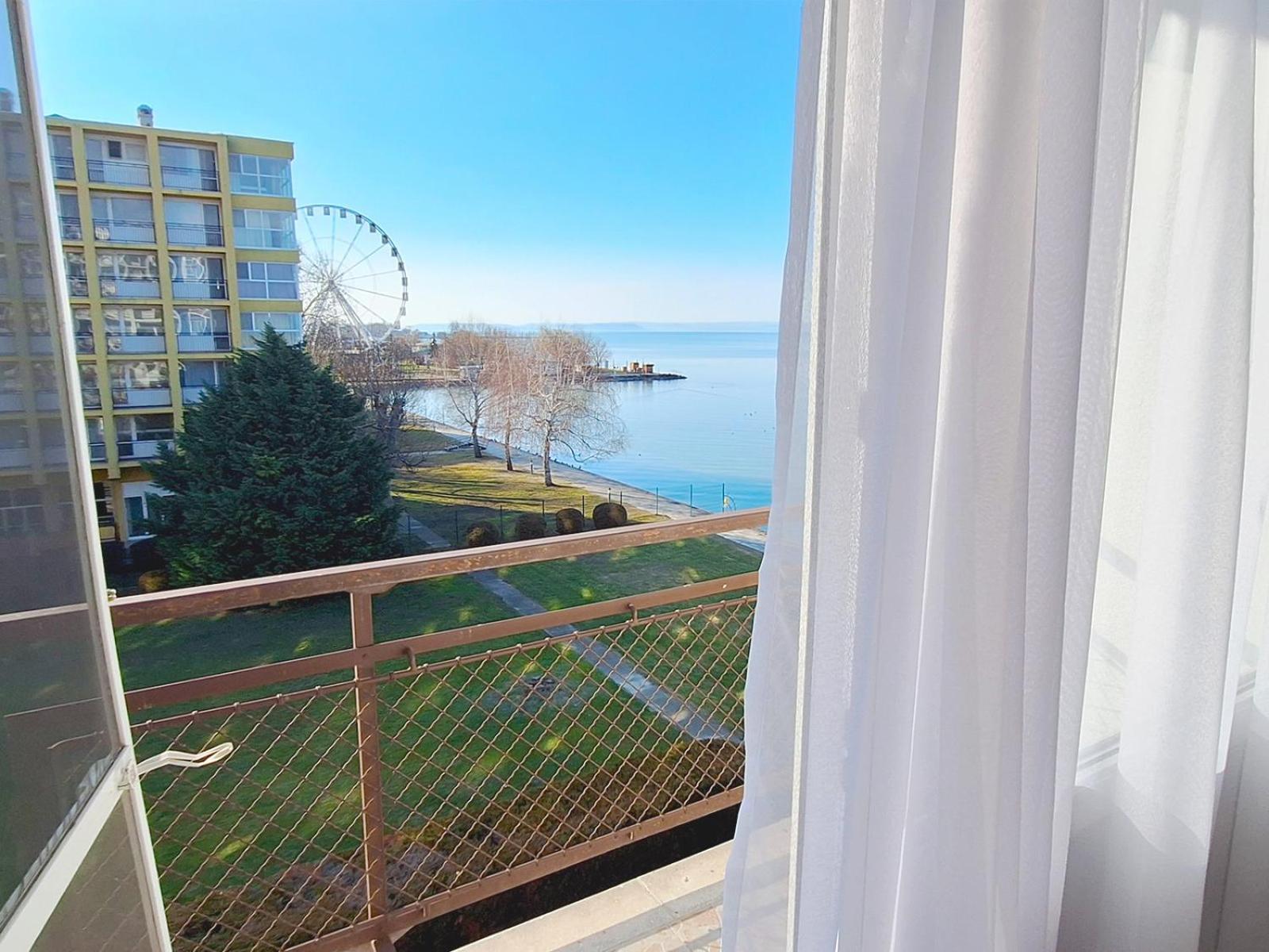 Hotel Hungaria Siófok Exteriör bild