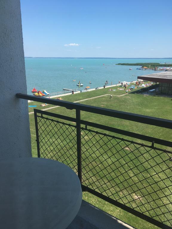 Hotel Hungaria Siófok Exteriör bild