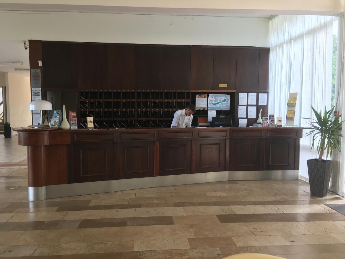 Hotel Hungaria Siófok Exteriör bild